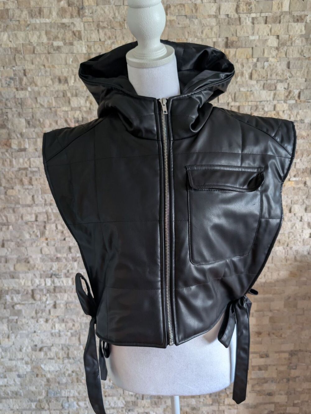 Women's Black Faux Leather Cropped Hooded Vest Waistcoat Side Ties Size L
